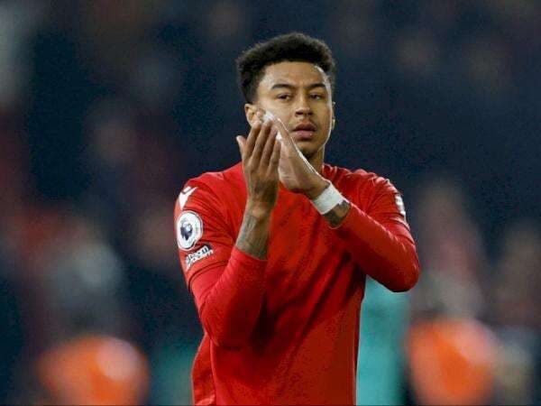 Cetak Gol Perdana di Nottingham Forest, Lingard Selebrasi Joget-joget