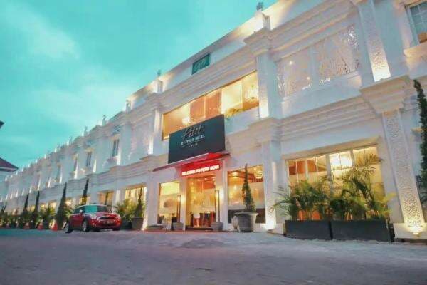 5 Rekomendasi Hotel di Solo, Tarif Murah Mulai Rp 300.000 5 Rekomendasi Hotel di Solo, Tarif Murah Mulai Rp 300.000