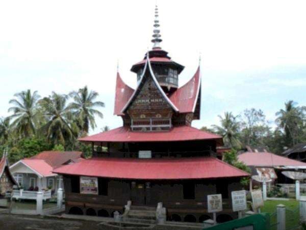 Surau Lubuak Bauak, Tempat Lahirnya Novel Tenggelamnya Kapal Van Der Wijck: Ini Kisahnya!