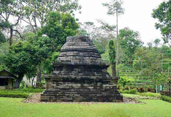 Anda Suka Meditasi? Yuk Kunjungi Candi Sumberawan!