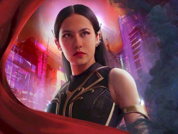 Review Film Sri Asih: Plot Cerita Menyimpan Banyak Kejutan dan Visual yang Memuaskan