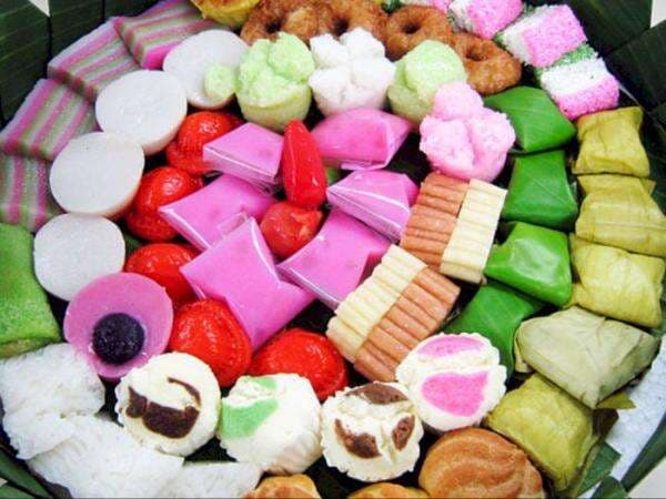 12 Camilan Tradisional yang Dibuat dari Tepung Beras, Rasanya Enak Resepnya Juga Mudah 12 Camilan Tradisional yang Dibuat dari Tepung Beras, Rasanya Enak Resepnya Juga Mudah