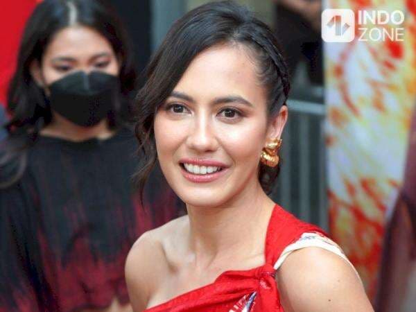 Film Terbarunya Disambut Meriah, Pevita Pearce: Sri Asih Adalah Kebangkitan