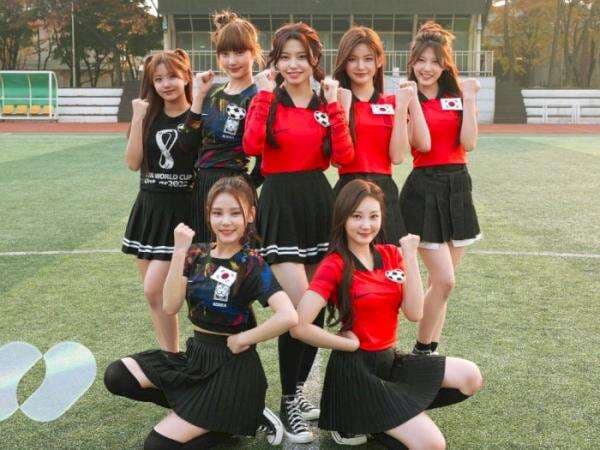Dukung Timnas Korsel di Qatar, Girl Grup Kpop CSR Rilis Lagu 'TiCON' Versi Piala Dunia