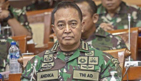 Jenderal Andika Perkasa Sudah Mau Pensiun Namun Tak Kunjung Ada Penggantinya, Pengamat Pertanyakan Keputusan Presiden Jokowi Jenderal Andika Perkasa Sudah Mau Pensiun Namun Tak Kunjung Ada Penggantinya, Pengamat Pertanyakan Keputusan Presiden Jokowi