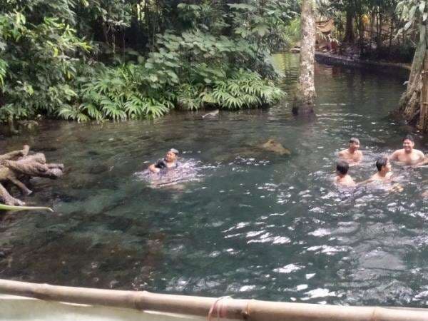 Hidden Gem! Sumber Umbulan Langlang, Wisata Alam Gratis di Malang View-nya Asri Banget