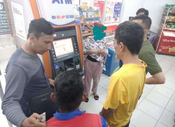 Beraksi di Alfamart Suralaya Cilegon, Pasutri Pelaku Ganjal ATM Ditangkap