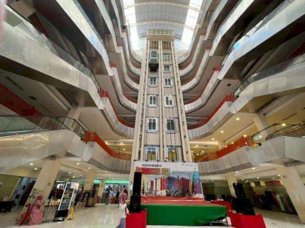 Ada Pasar Rasa Mal di Makassar, Surganya Thrifting dan Barang Grosiran Ada Pasar Rasa Mal di Makassar, Surganya Thrifting dan Barang Grosiran