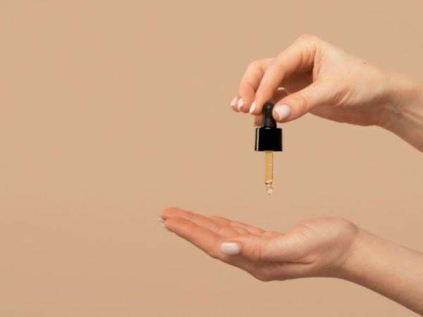 9 Merk Serum yang Cocok buat Wajah Bruntusan, Girls