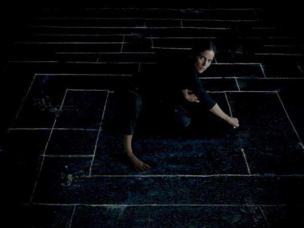 ‘The Chalk Line’: Kejadian Horor Akibat Adopsi Anak Sembarangan, Wajib Tonton!