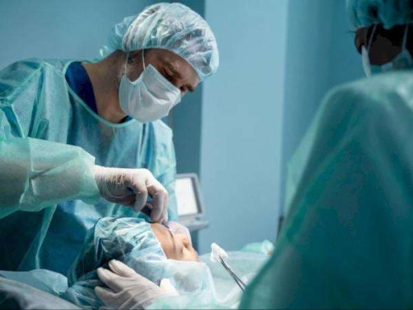 Mengenal Lasik, Pengobatan Efektif untuk Gangguan Penglihatan