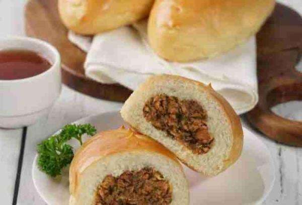 Resep Roti Bakso Ayam, Cocok Jadi Camilan Akhir Pekan Hingga Ide Jualan!