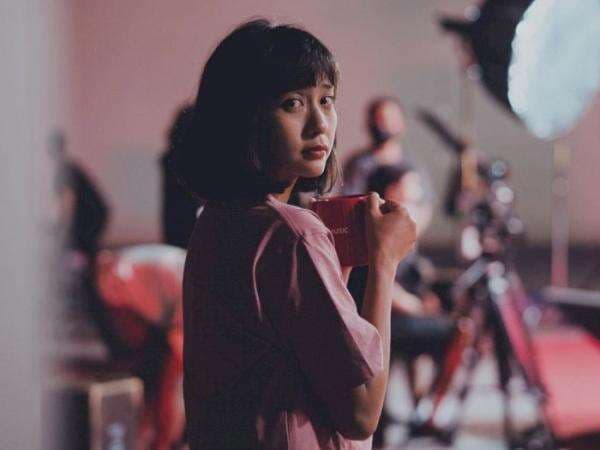 Charita Utami Debut Solo Lewat Lagu 'Toreh', Sampaikan Perasaan Sembuh dan Tumbuh