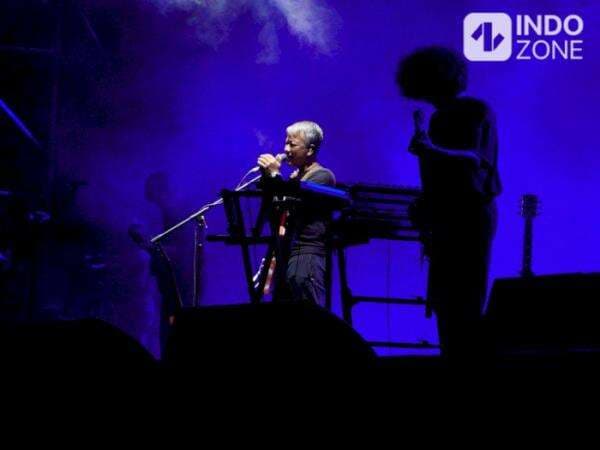 Makna dan Lirik Lagu 'Desember' dari Efek Rumah Kaca yang Punya Banyak Pesan Moral