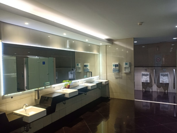 Top Toilet Terminal 3 Bandara Soetta Sabet Bintang 4 Gold
