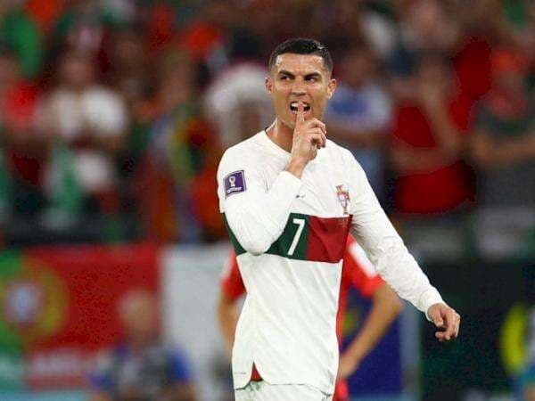 Cristiano Ronaldo Sepakat Gabung Arab Saudi Al Nassr dengan Gaji Rp3 Triliun, Benarkah?