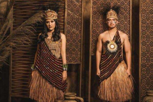 6 Baju Adat yang Dipakai saat Prewedding Pernikahan Kaesang dan Erina, dari Sabang Sampai Merauke