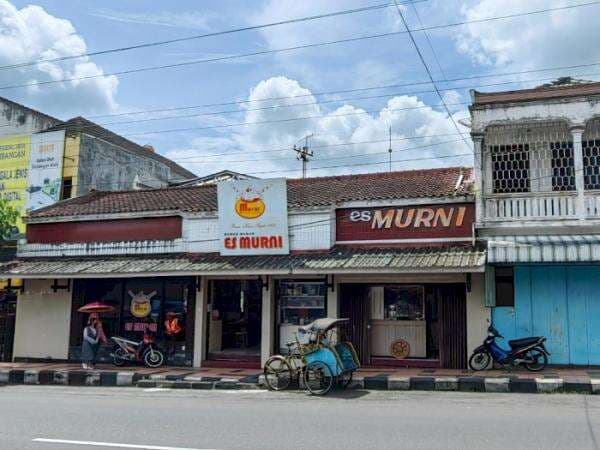 Kedai Es Murni, Tempat Kuliner Legendaris Magelang Sajikan Banyak Varian Rasa