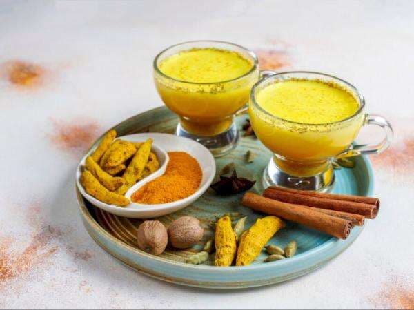 8 Manfaat Minum Jamu Bagi Kesehatan, Beda Tanaman Beda Khasiat!