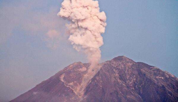 Selain Semeru, Berikut Daftar Gunung Api di Indonesia yang Alami Peningkatan Aktivitas