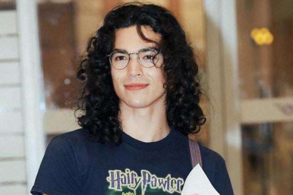 Lirik Lagu Heather - Conan Gray dan Terjemahan