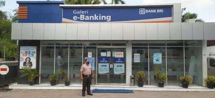 5 Jenis Kartu ATM BRI, Lengkap dengan Besaran Biaya Administrasi