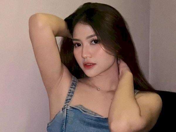 Profil Mirriam Eka, Tunangan Julian Jacob yang Dituding Rebut Pacar Sahabat Sendiri Profil Mirriam Eka, Tunangan Julian Jacob yang Dituding Rebut Pacar Sahabat Sendiri