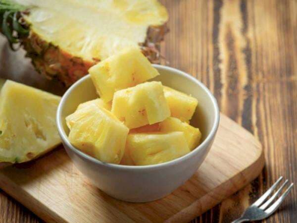 Kenali 5 Manfaat Buah Nanas, Awas Ada Efek Sampingnya!