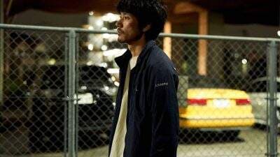 Review Film BLUE (2021): Tinju is Love, Tinju is Live.