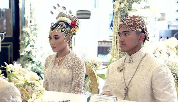 Hadiri Akad Nikah Kaesang Pangarep, Wapres Sampaikan Nasihat Pernikahan Hadiri Akad Nikah Kaesang Pangarep, Wapres Sampaikan Nasihat Pernikahan