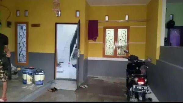 Rumah Dekat Green Lake City Tangerang Dijual Murah, Harga Bisa Nego