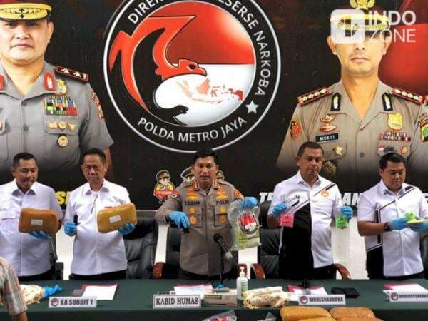 Cara Unik Pakai Liquid Sabu, Polda Metro: Bisa untuk Minum Kopi Cara Unik Pakai Liquid Sabu, Polda Metro: Bisa untuk Minum Kopi