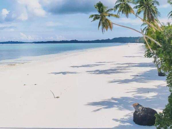 Pesona Pantai Ngurbloat Maluku Tenggara, Punya Pasir Terhalus di Dunia