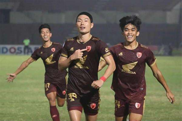 Koleksi 5 Gol, Kenzo Nambu Tebar Janji ke PSM Makassar
