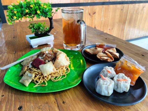 Mie Bossman Super Pedas Kini Ada di Sumber, Ini Level Kepedasannya