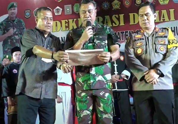 Hujan Mengguyur, Perguruan Silat Gresik Ikrar 9 Butir Deklarasi Damai