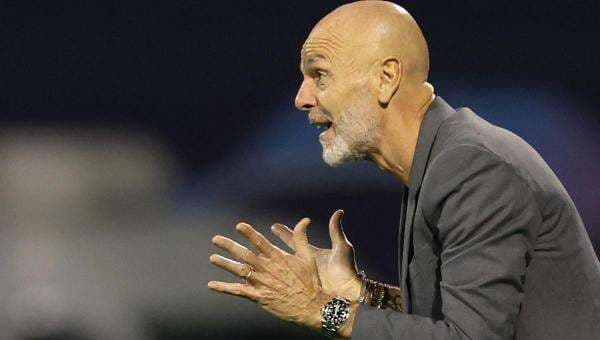 PSV vs AC Milan, Ujian Berat Stefano Pioli di Tengah Krisis Penyerang