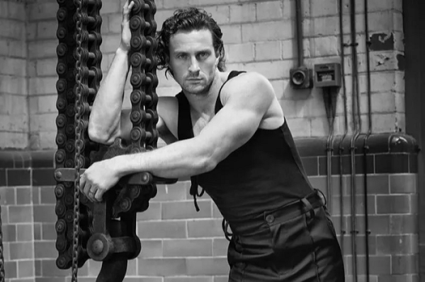 Diperkirakan akan Jadi "James Bond" Baru