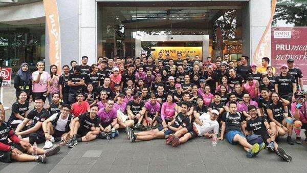 Jogging di Malam Hari Bersama Komunitas Tangerang Crazy Runners