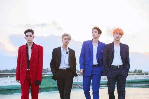 Grup Band K-Pop `The Rose` Sukses Ajak Penggemar Healing di Balai Sarbini JakartaÂ