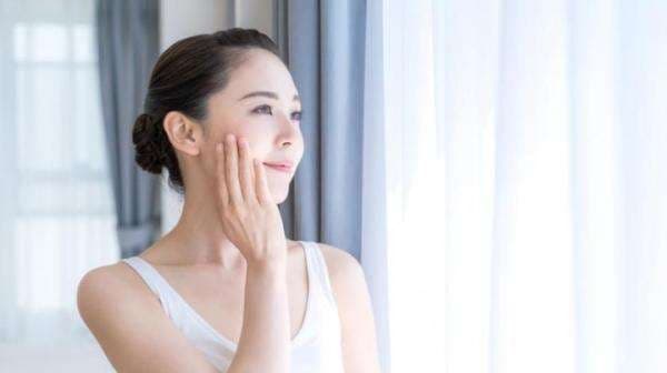 Mengapa Anda Tidak Harus Mencuci Muka Sebelum Mandi