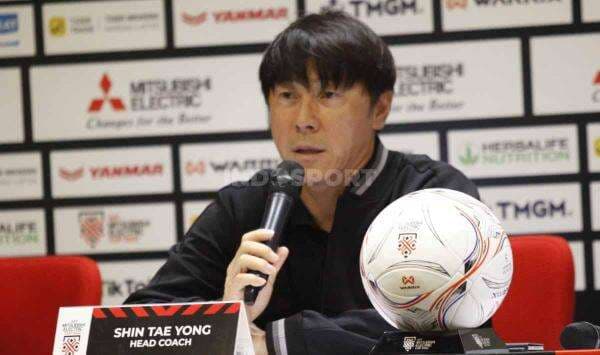 Murka Banyak Pemain Persija Dipanggil Timnas Indonesia, Thomas Doll Nilai Shin Tae-yong Tidak Paham