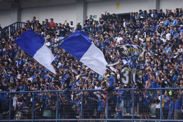 Hitungan Jam 20 Ribu Tiket Persib vs PSS Ludes Terjual, Yuk Salurkan Dukungan secara Positif! Hitungan Jam 20 Ribu Tiket Persib vs PSS Ludes Terjual, Yuk Salurkan Dukungan secara Positif!