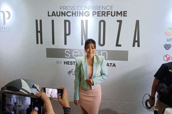 Hesti Purwadinata Bisnis Parfum