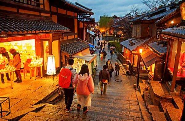 Musim Semi Jepang: 6 Best Things To Do 2023