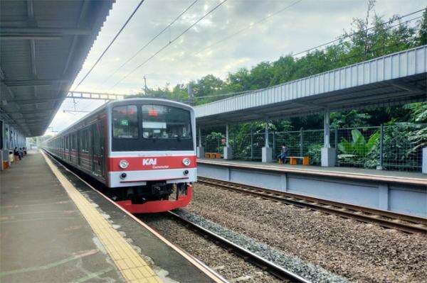 Kritik Rencana Impor Kereta Bekas Jepang, DPR: Kok Mau Beli Rongsokan