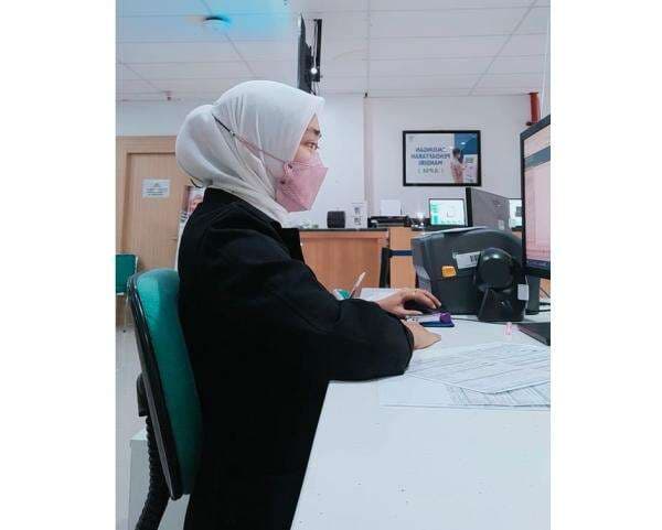 Mengenal Ergonomi, Cara dan Tips Mencegah Cedera dan Penyakit Bagi Pekerja Kantor