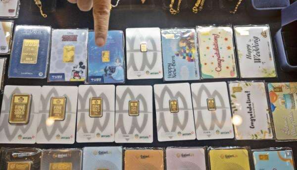 Kabar Harga Emas Hari Ini: Emas Antam Naik, Emas UBS Stagnan