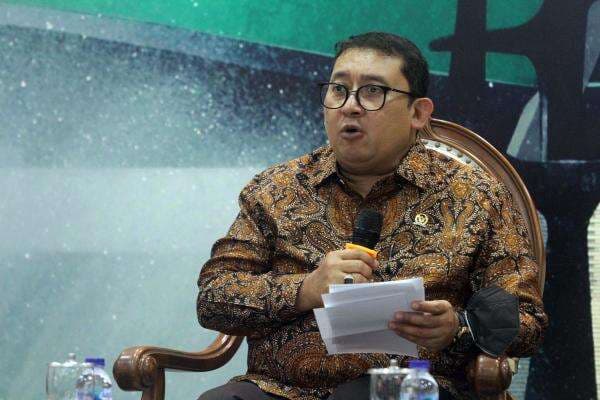Fadli Zon Sindir Standar Ganda FIFA: Sanksi Klub Rusia Bukankah Bersifat Politik?