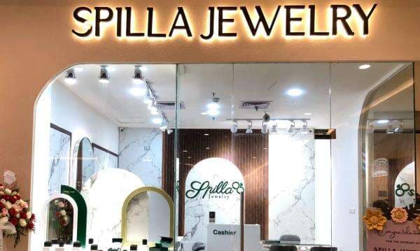 Spilla Jewelry Kini Hadir Di Tangcity